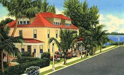 St. Lucie Hotel along St. Lucie Avenue.
