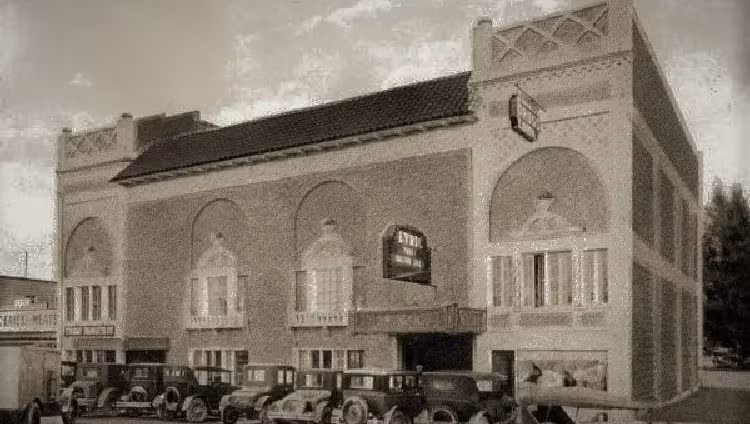 Lyric Theatre operated by the Hancocks in the early 1930s.